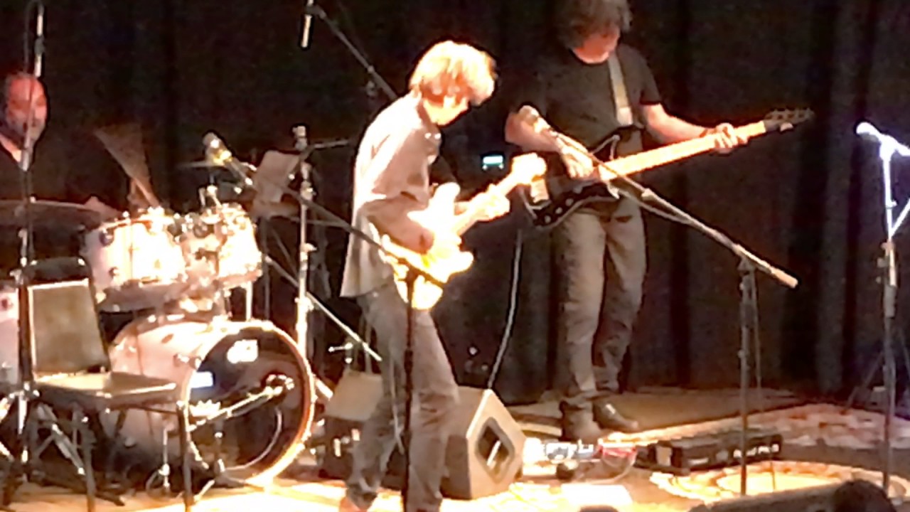 Eric Johnson @ Tralf Music Hall – Cliffs of Dover Eric Johnson @ Tralf Music Hall – Cliffs of Dover