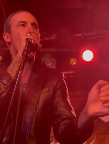 Sponge, Rotting Pinata, Mohawk Place, Buffalo NY 05/05/22