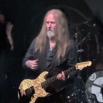 Jerry Cantrell @ Town Ballroom