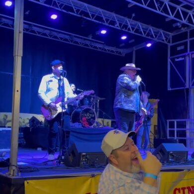 the strictly hip @ cinco de mayo Festival buffalo ny 5/6/23 with Kurts back,