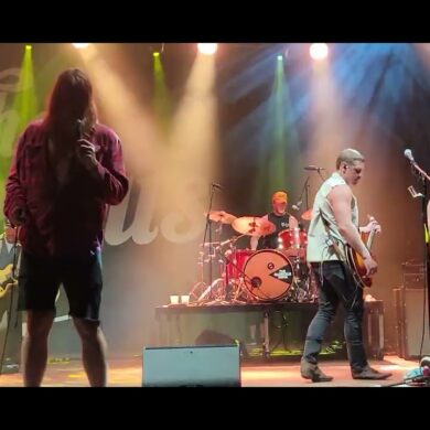 The Glorious Sons – S.O.S. (Sawed Off Shotgun) The Glorious Sons – S.O.S. (Sawed Off Shotgun)