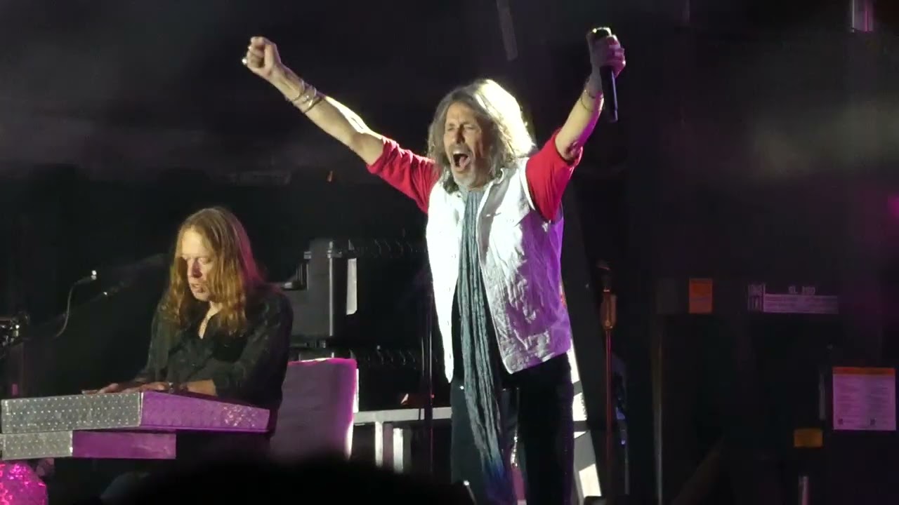 Foreigner – I Want to Know What Love Is (with Starpoint Choir) – Live at Erie County Fair on 8/7/25