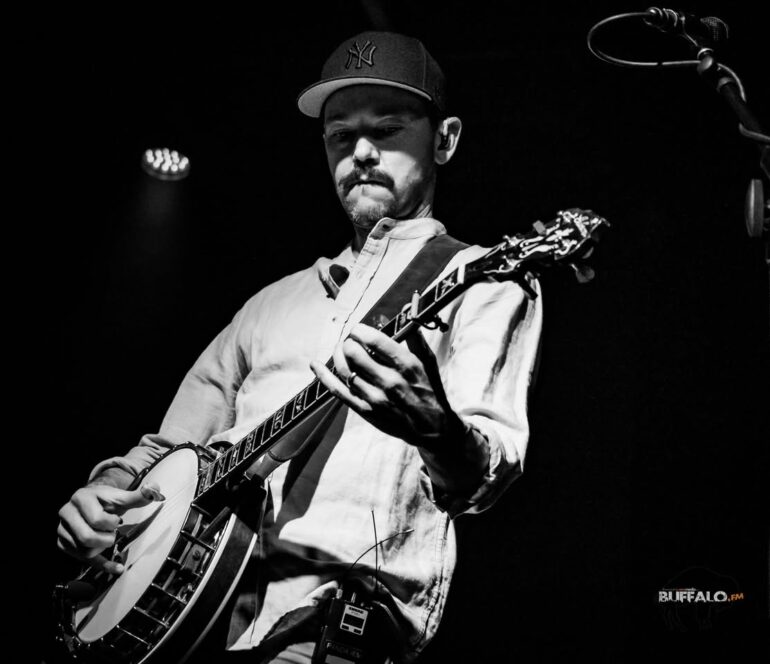 The Infamous Stringdusters @ Electric City