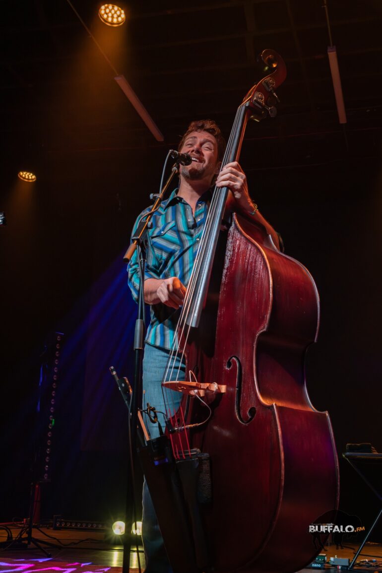 The Infamous Stringdusters @ Electric City