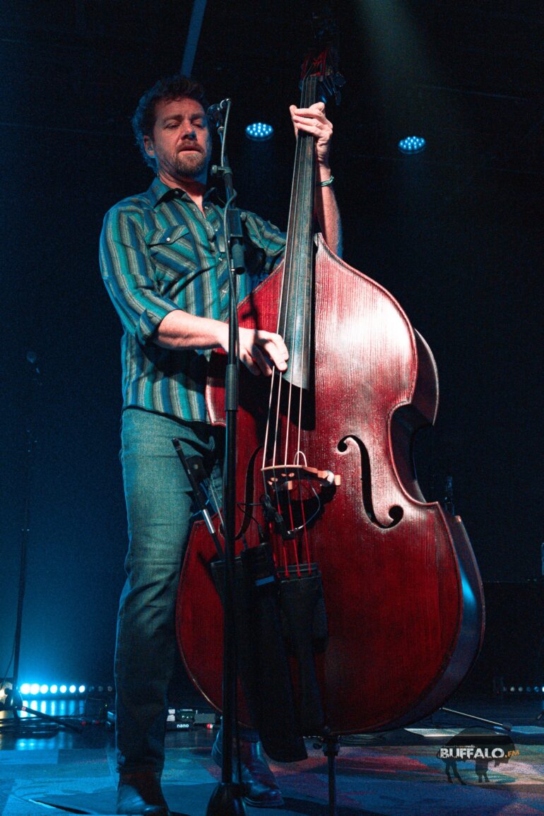 The Infamous Stringdusters @ Electric City