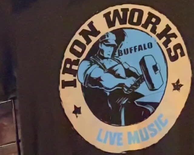 Last night with the Travelin’ McCourys at @buffaloironworks was not only 🤯 but left us all saying the same thing… we need more #bluegrass to #buffalo and #WNY please
🔥🪕🎻✌️❤️🎶🔥