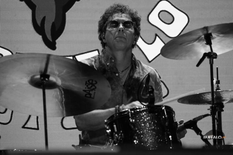John Papa Gros Band @ Town Ballroom