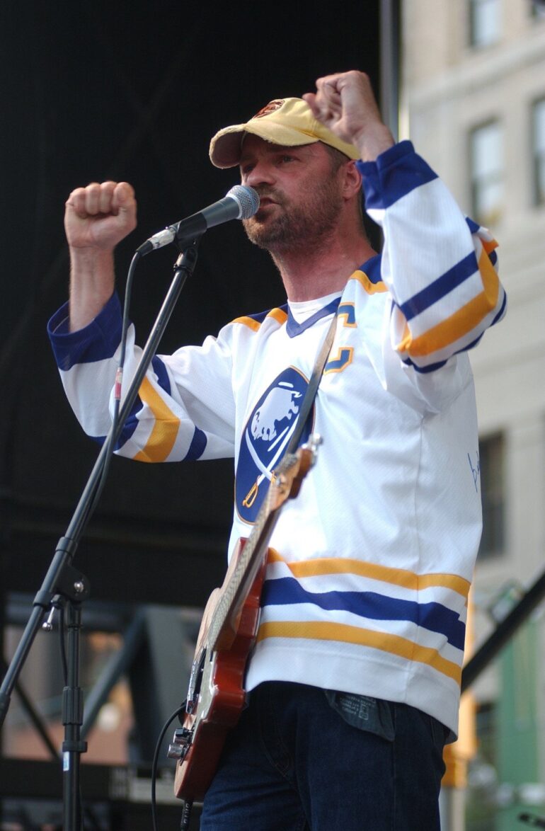 😪 Add some extra The Tragically Hip to your playlist today